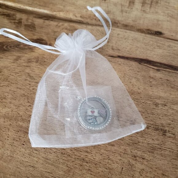 NEW Silver Floating Charm Locket CZ Halo Interchangeable Family & Summer Friends - Picture 6 of 13